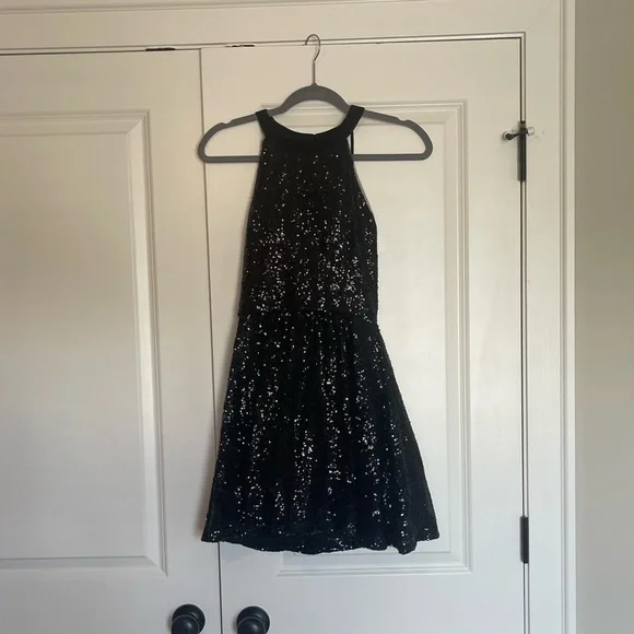 B Darlin Juniors' Sequined Lace Halter Dress - Black 5/6